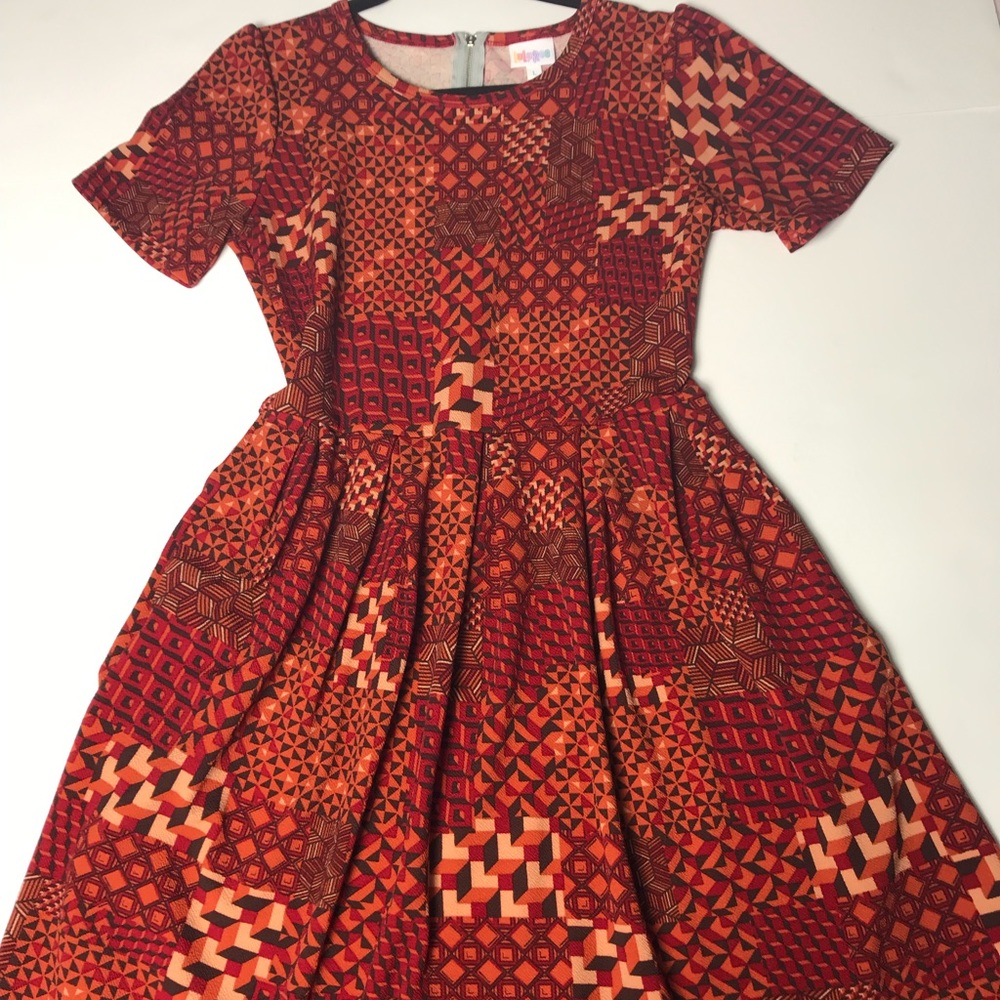 Lularoe Amelia size large